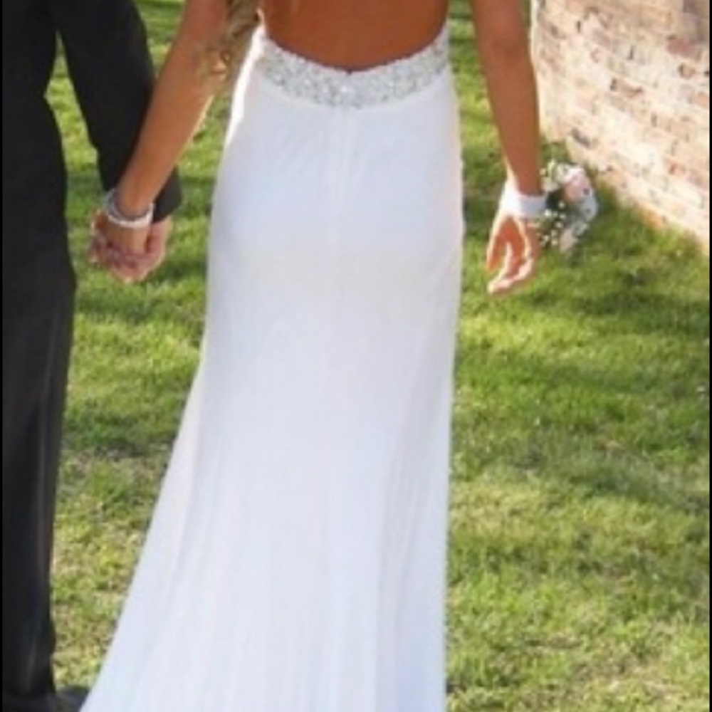 Prom Dress - Picture 2 of 4